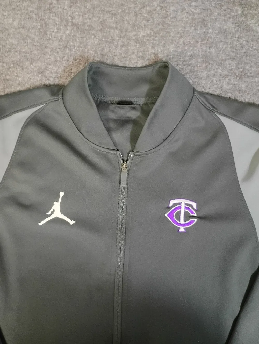 Jordan Minnesota Twins TC Full Zip Jacket LT Large Tall Gray MLB Warm Up.